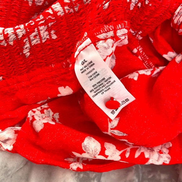 Crop Top - Picture 4 of 4